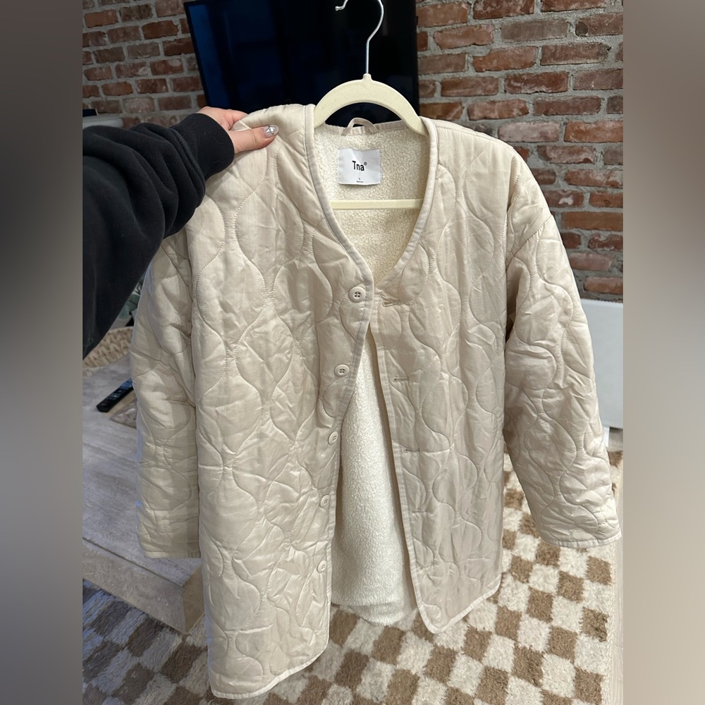 Aritzia Cream quilted jacket